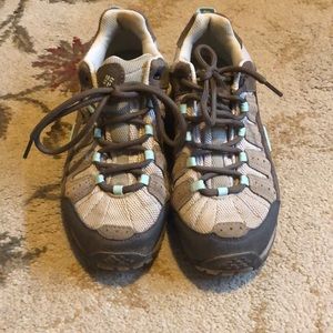 Columbia Pima Hiking Boots